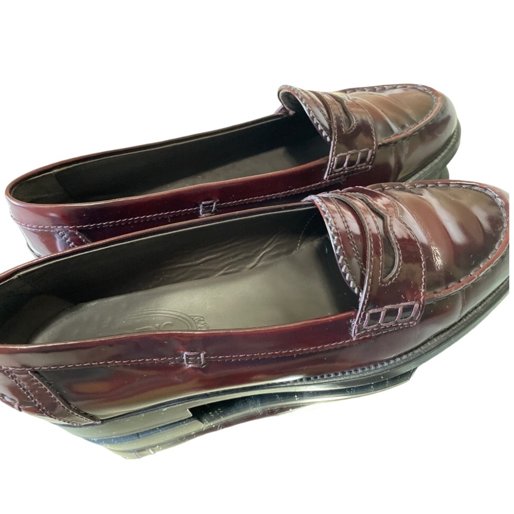 TOD'S Dark Bordeaux Semi-Glossy Leather Loafers